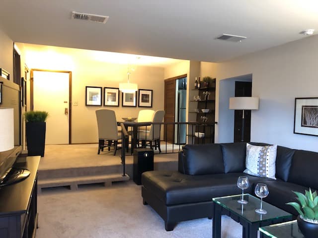 Serafino Square Apartments - Apartment - 7