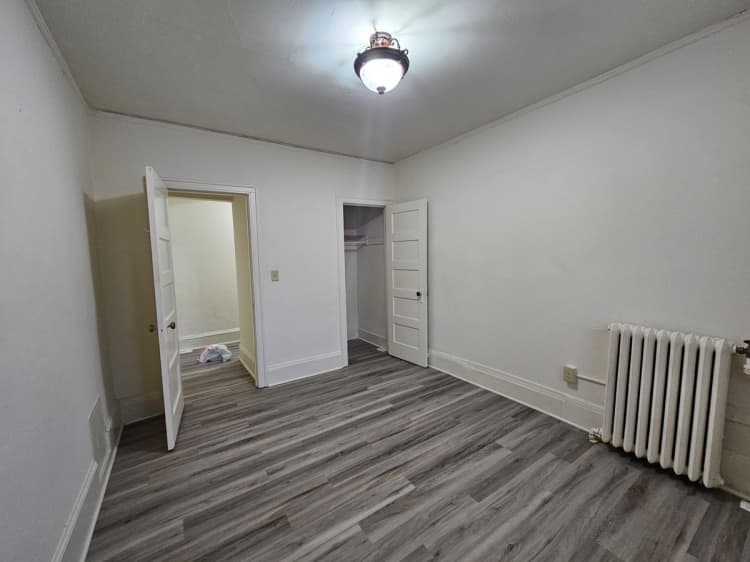 Milwaukee County apartments for rent - image - large (11).jpg