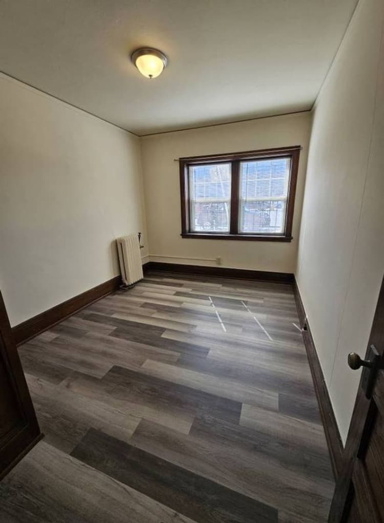 Milwaukee County apartments for rent - image - large (3).jpg
