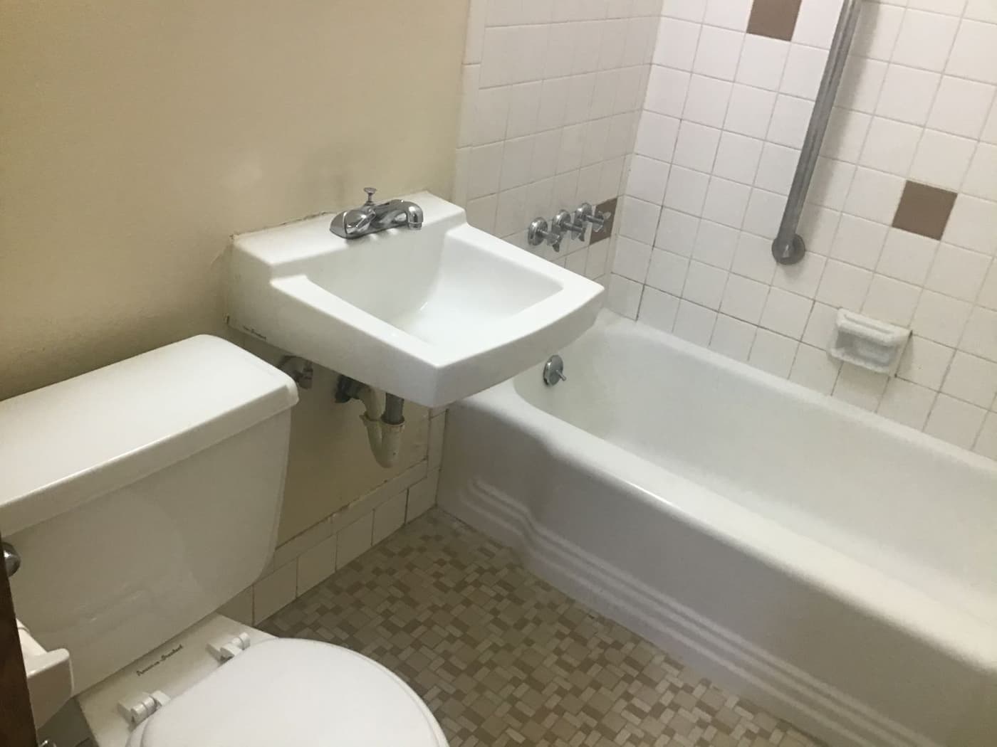 853 N. 23rd St. - Apartment - 11