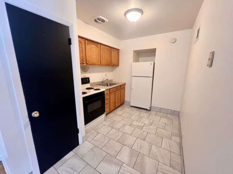 undefined apartments for rent - image - large (3).jpeg