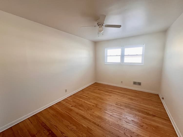 undefined apartments for rent - image - large (8).jpeg
