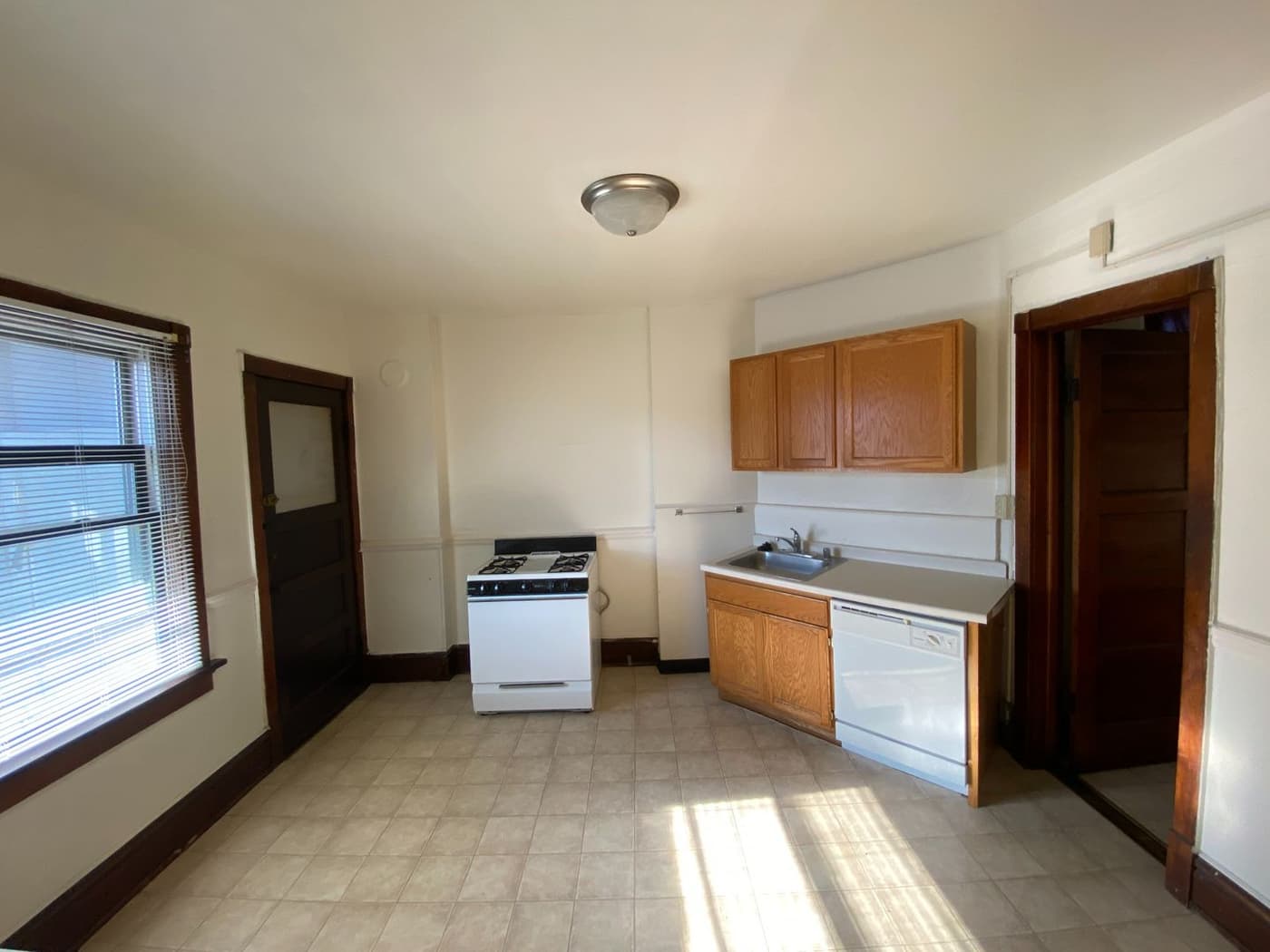 1838 Oakland - Apartment - 28