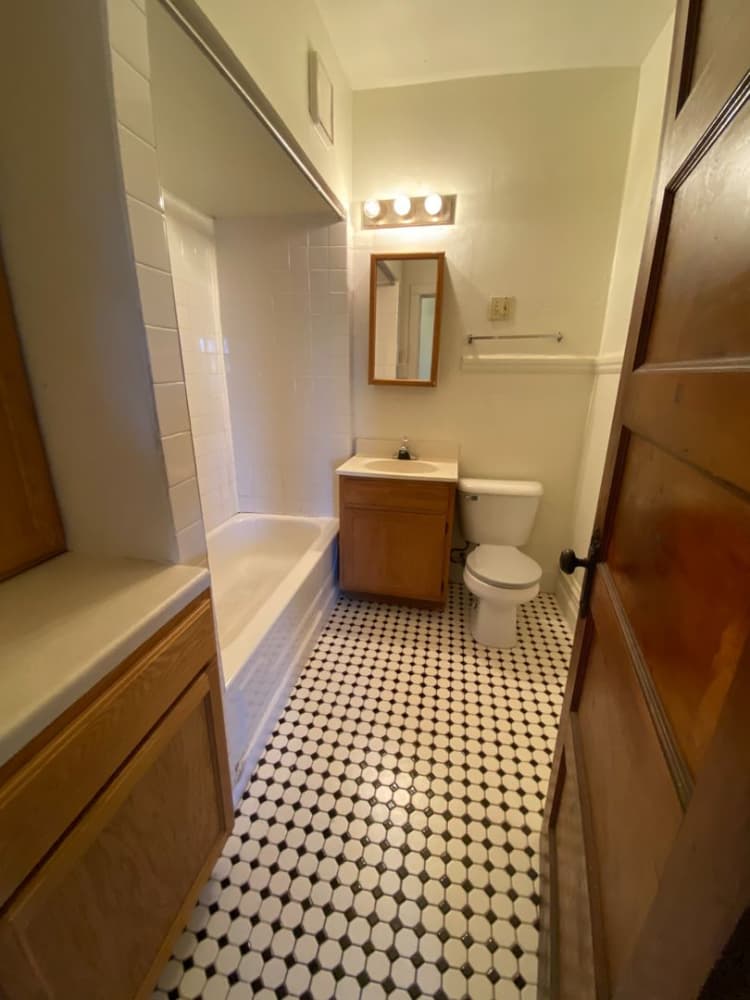 undefined apartments for rent - image - large (18).jpg