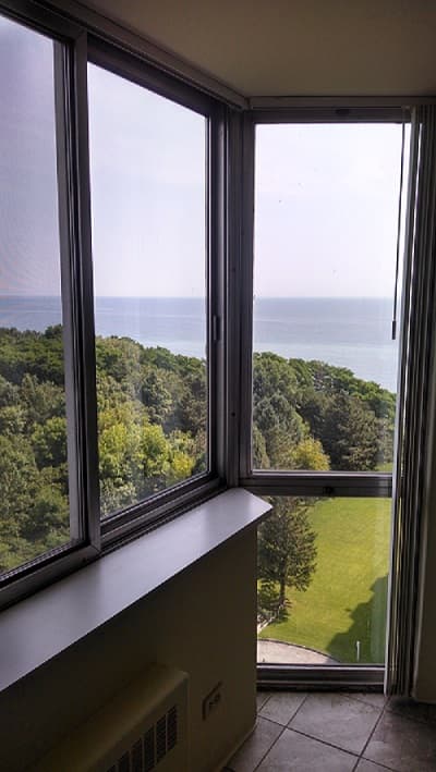 Milwaukee County apartments for rent - Property image - 6260 S. Lake Dr, Cudahy - Lakeshore Tower - 3