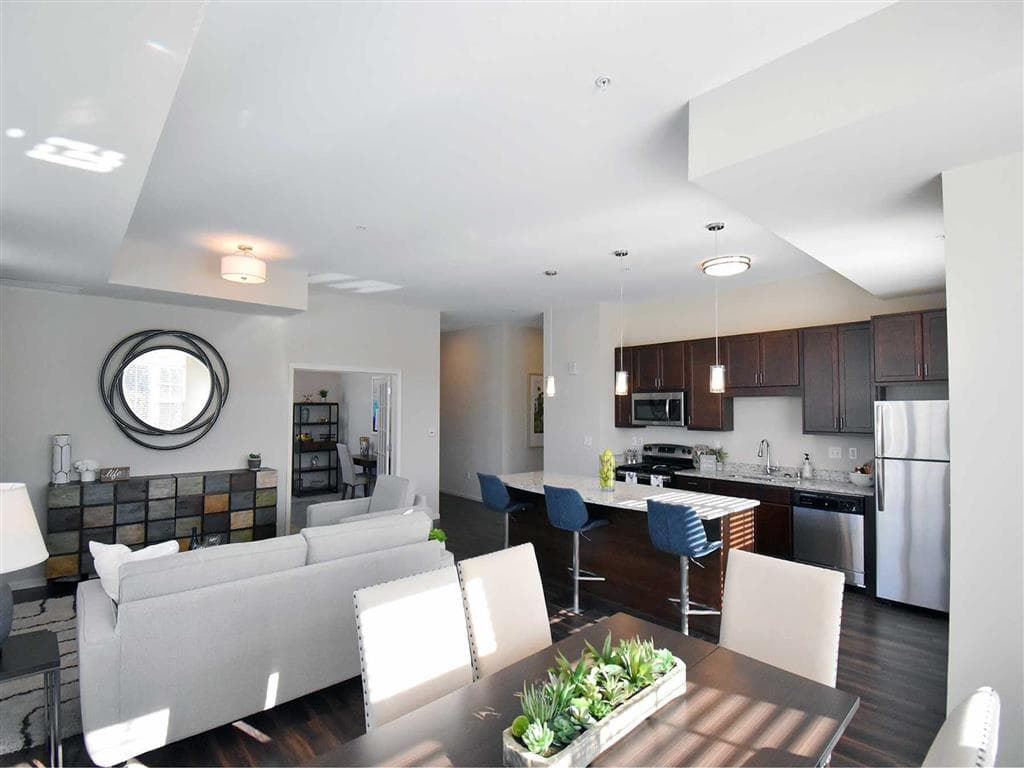 Milwaukee County apartments for rent - Property image - Oaks of Shorewood Apartments - 3