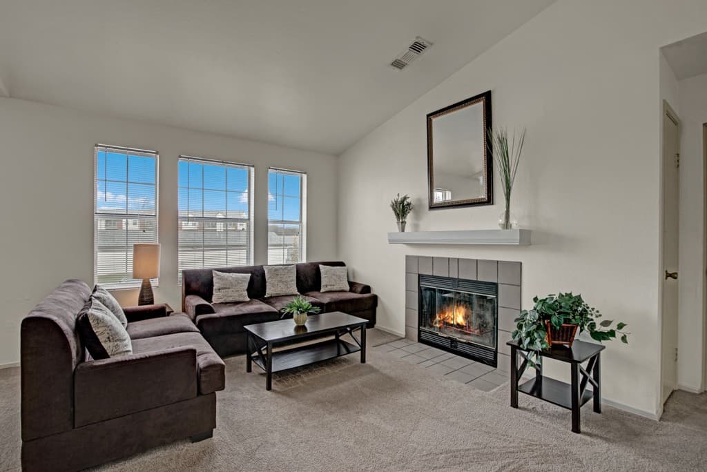 St. James Place - Apartment - 16