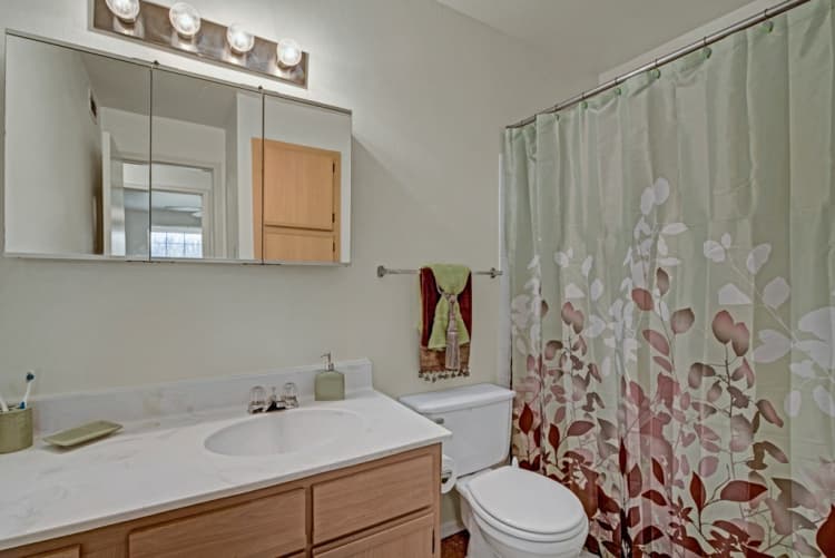 Milwaukee County apartments for rent - image - 26283936