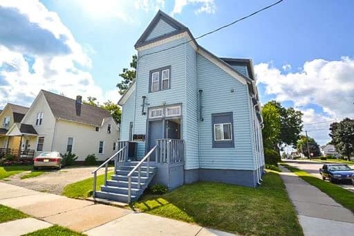 Milwaukee County apartments for rent - Property image - 1235 Michigan Ave. (4 Unit) - 2