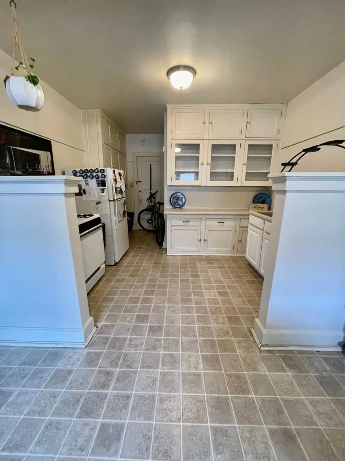 undefined apartments for rent - image - large (3).jpeg - 1