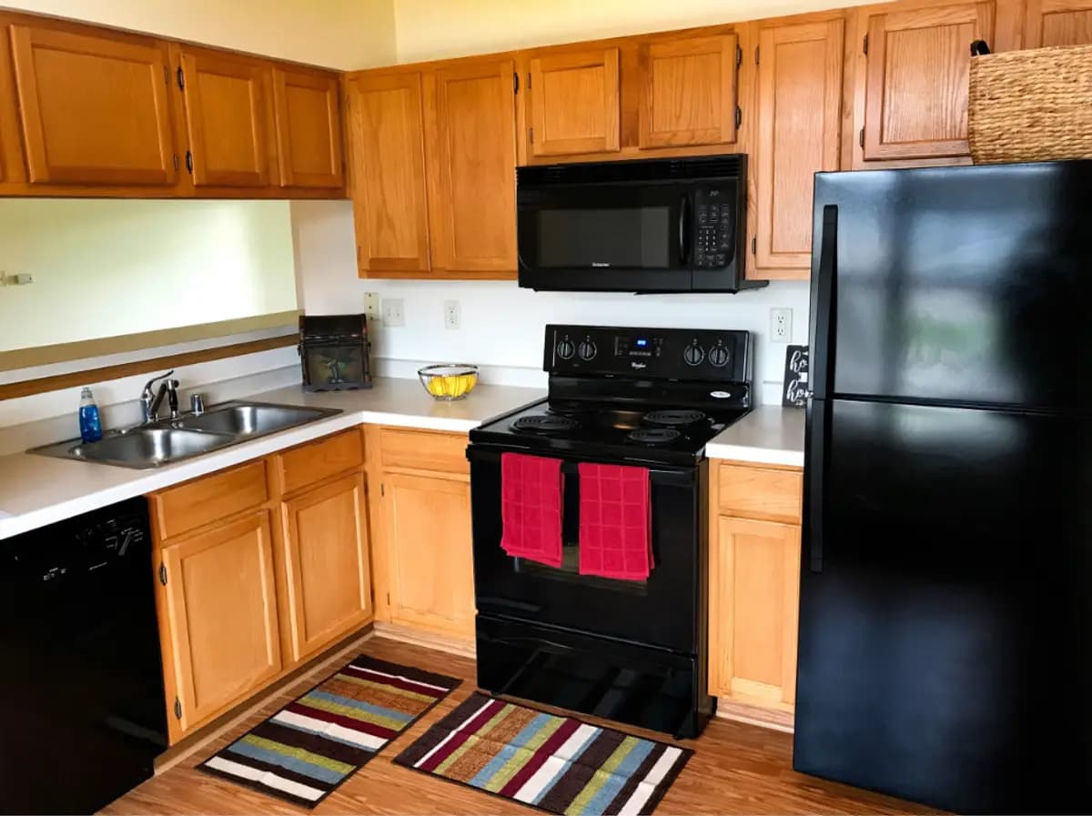 Centennial Park Apartments - Apartment - 8