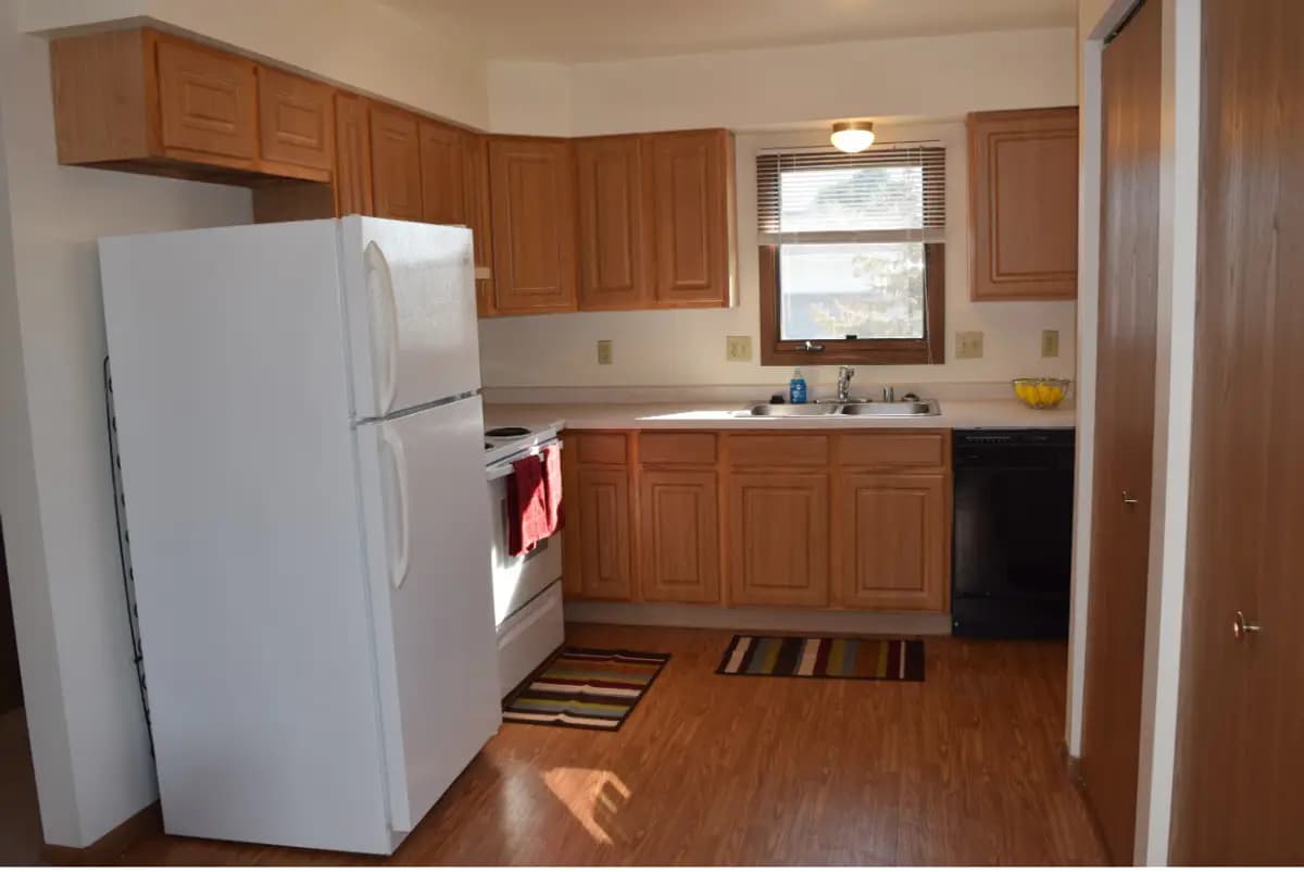Centennial Park Apartments - Apartment - 9