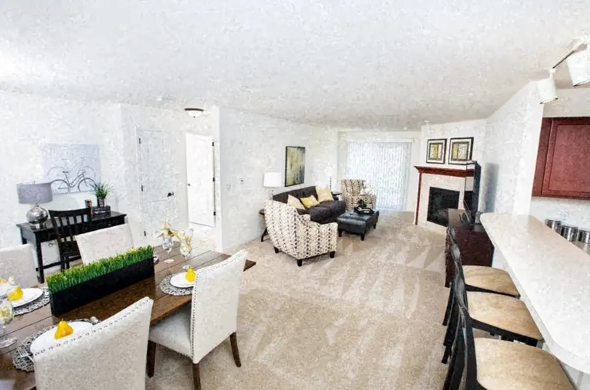 Centennial Park Apartments - Apartment - 5