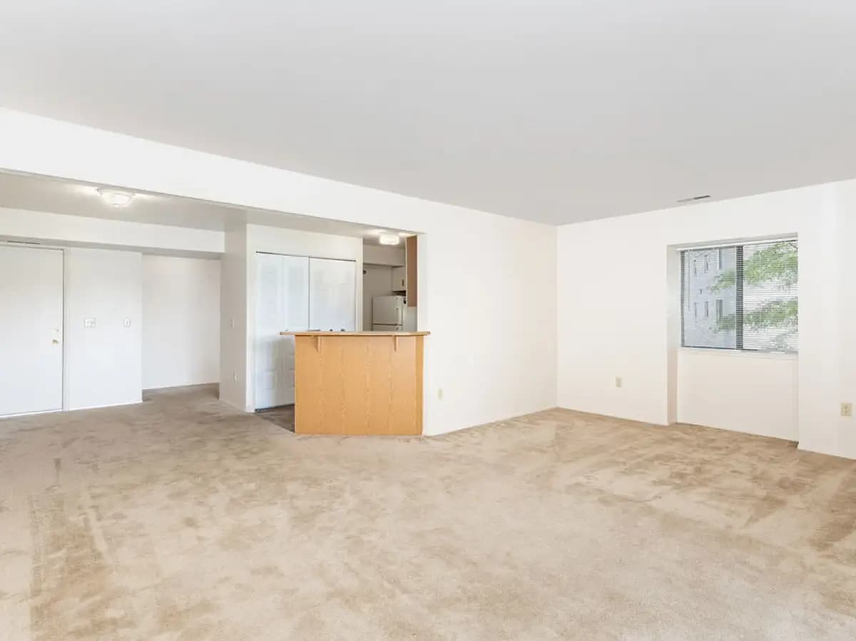 Oak Shores Apartments - Apartment - 11