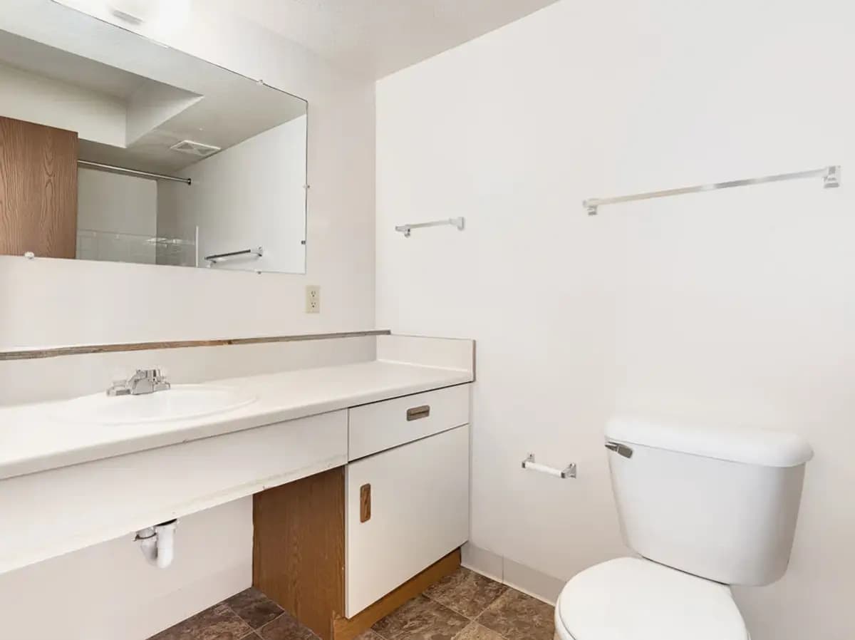 Oak Shores Apartments - Apartment - 8
