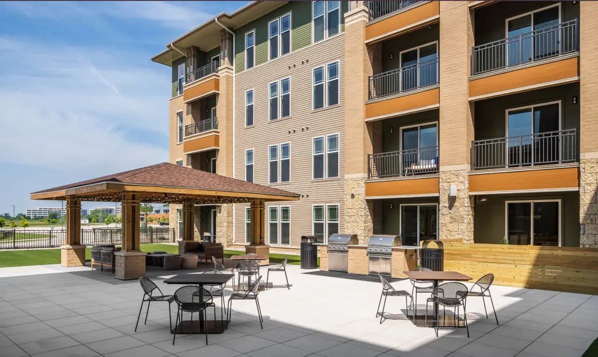 Prado OakCreek - Apartment - 11