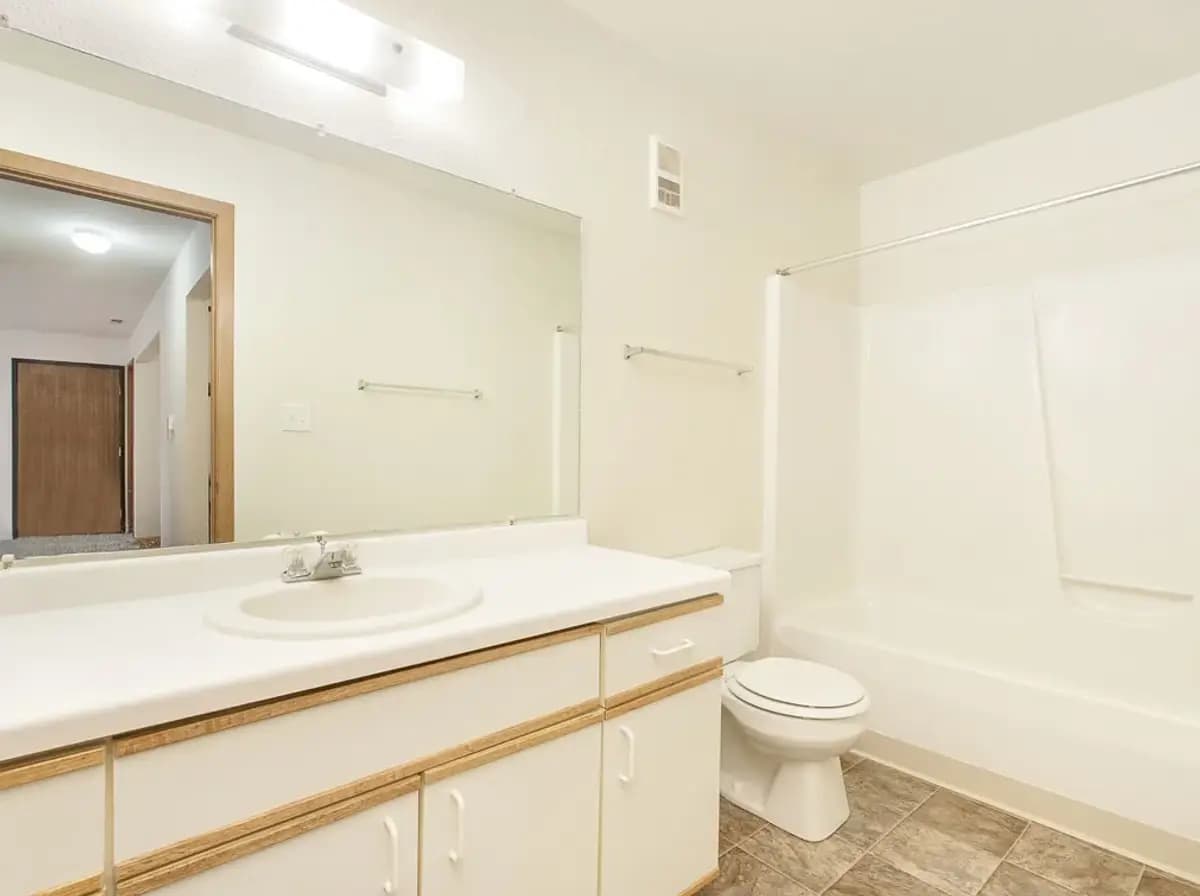 Tanglewood Apartments - Apartment - 12
