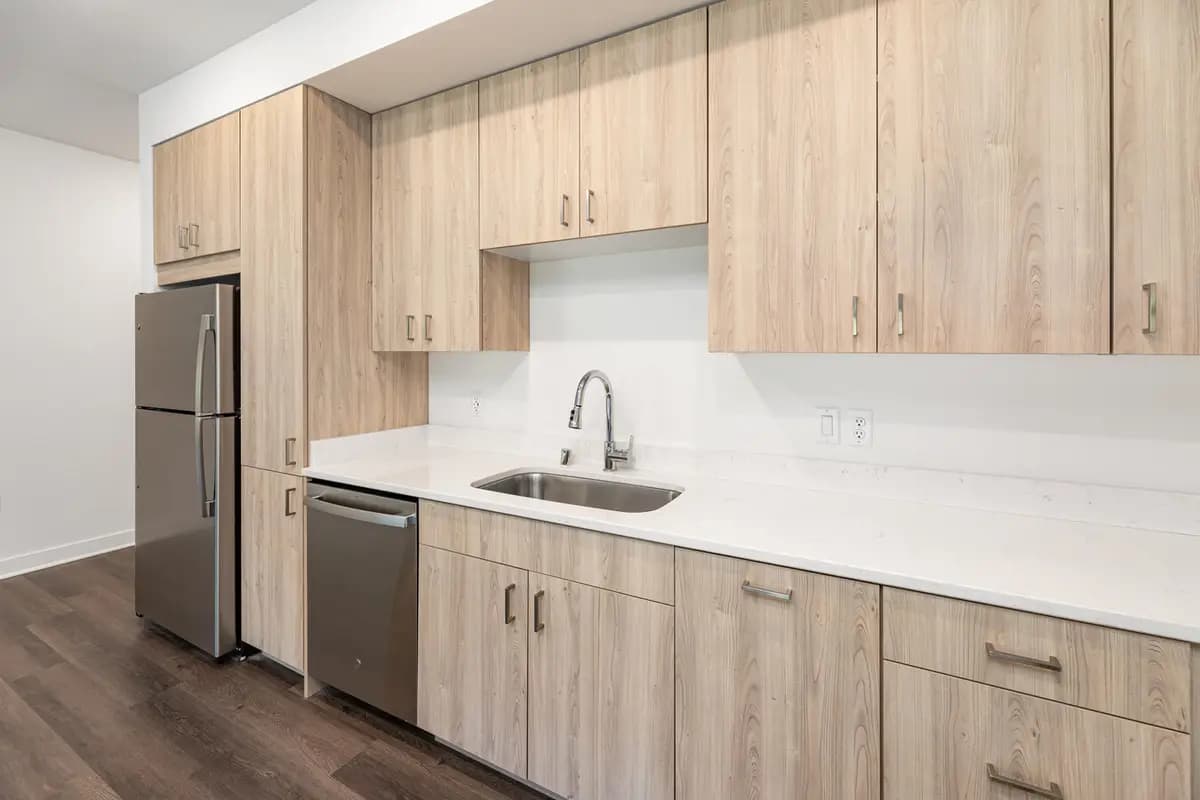 1883 W Wysteria Lane - Apartment - 10