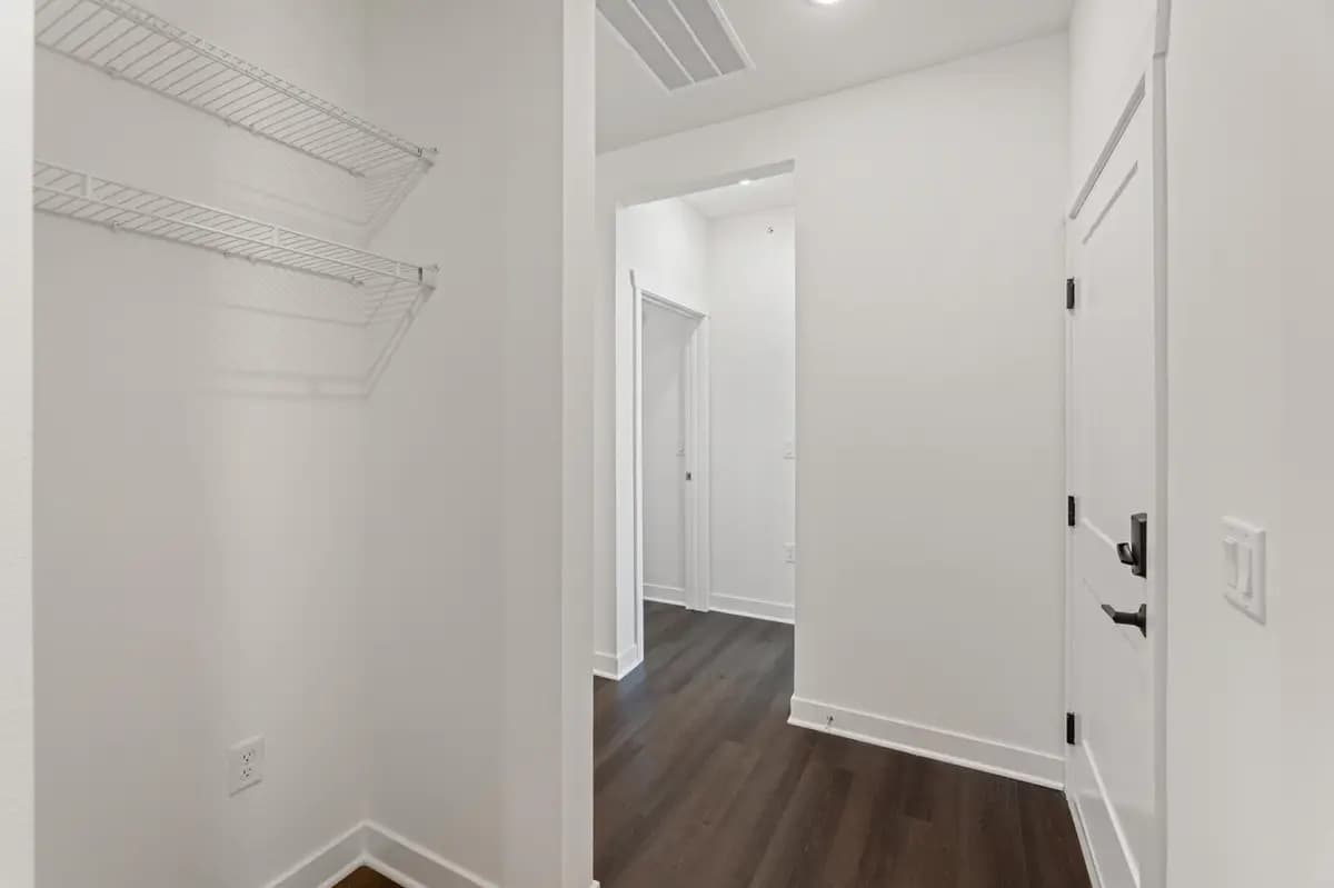 1883 W Wysteria Lane - Apartment - 18