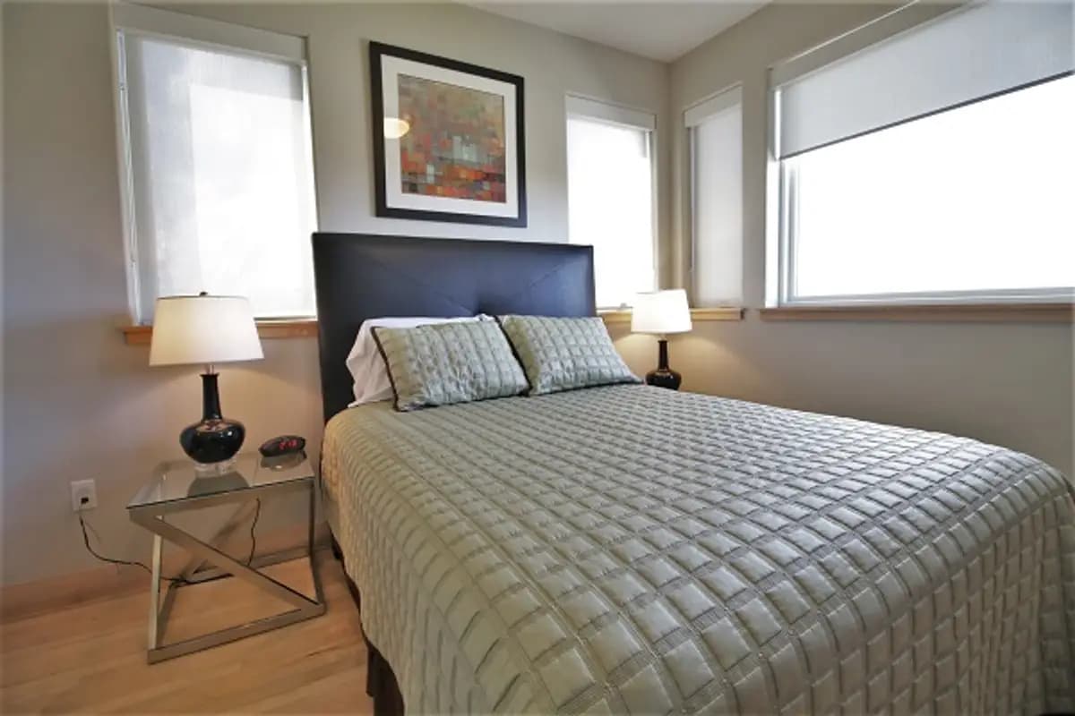 1509 N. Jackson St. | Milwaukee, WI 53202 - Apartment - 3