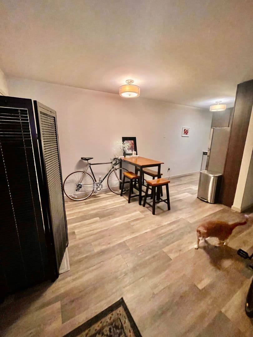 undefined apartments for rent - image - large (2).jpeg - 2