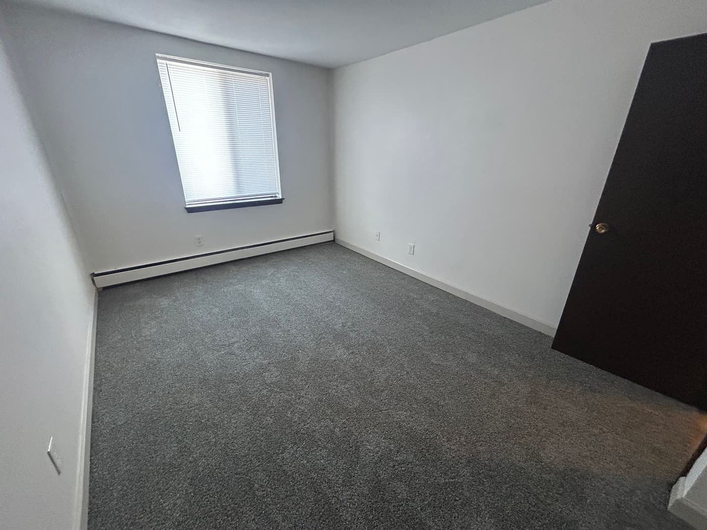 undefined apartments for rent - image - large (21).jpeg - 3