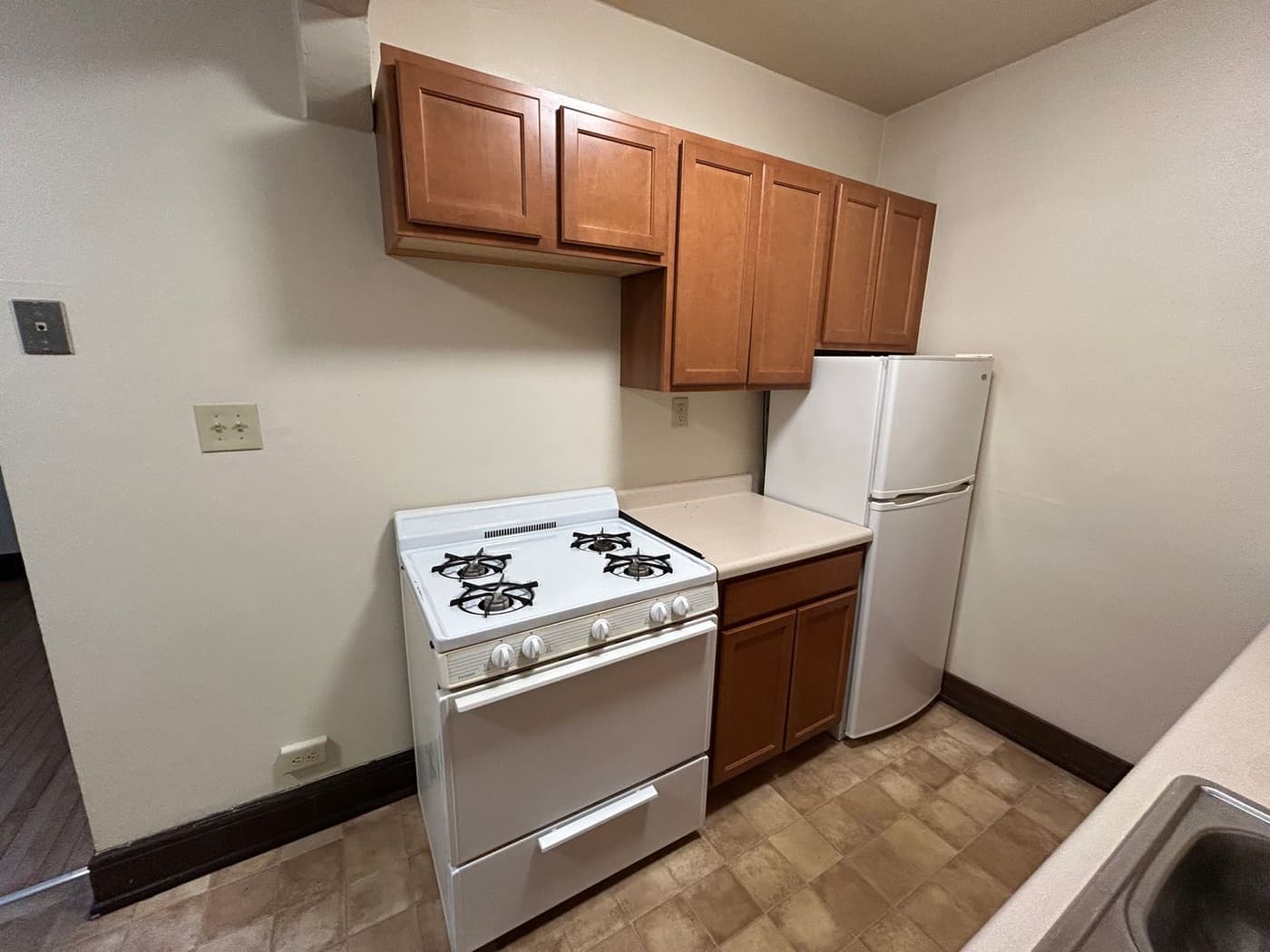 undefined apartments for rent - image - large (1).jpeg - 0