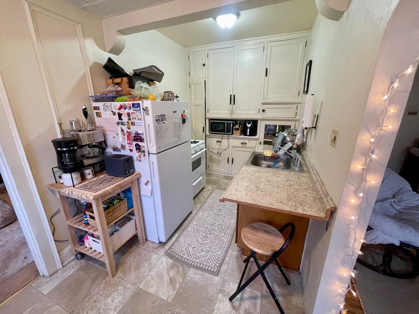 undefined apartments for rent - image - large (18).jpeg - 0