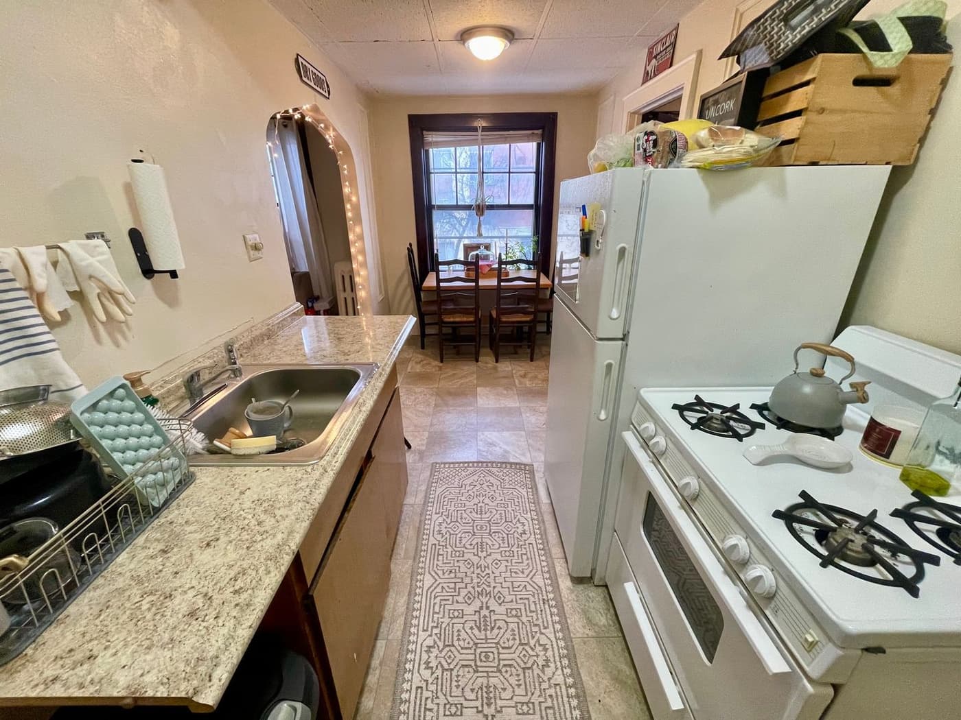 undefined apartments for rent - image - large (20).jpeg - 2