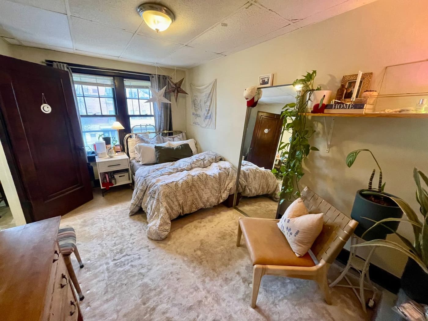 undefined apartments for rent - image - large (24).jpeg - 2