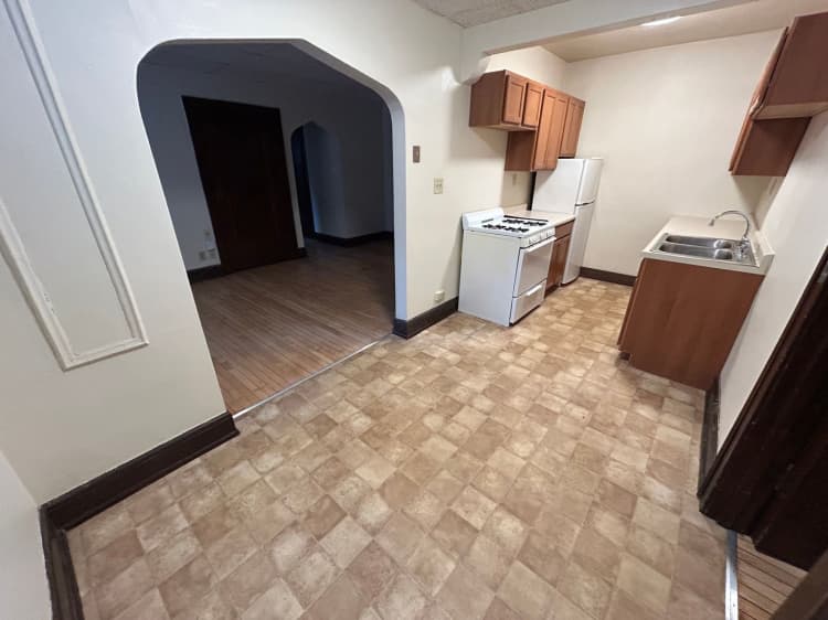 undefined apartments for rent - image - large (4).jpeg