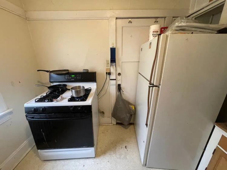 undefined apartments for rent - image - large (24).jpeg
