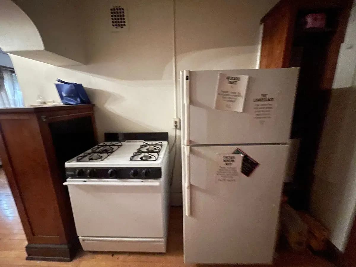 undefined apartments for rent - image - large (25).jpeg - 0