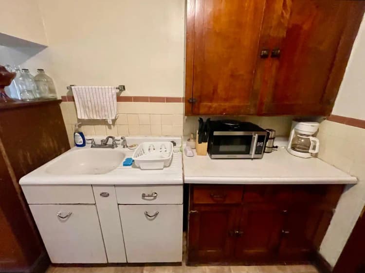 undefined apartments for rent - image - large (5).jpeg