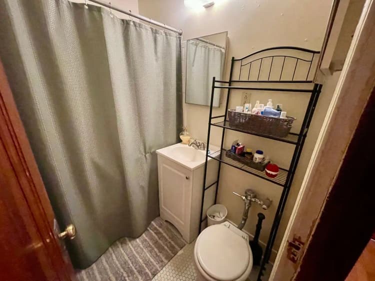 undefined apartments for rent - image - large (9).jpeg
