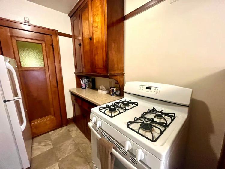 undefined apartments for rent - image - large (15).jpeg
