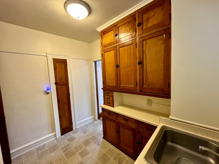 undefined apartments for rent - image - large (6).jpeg