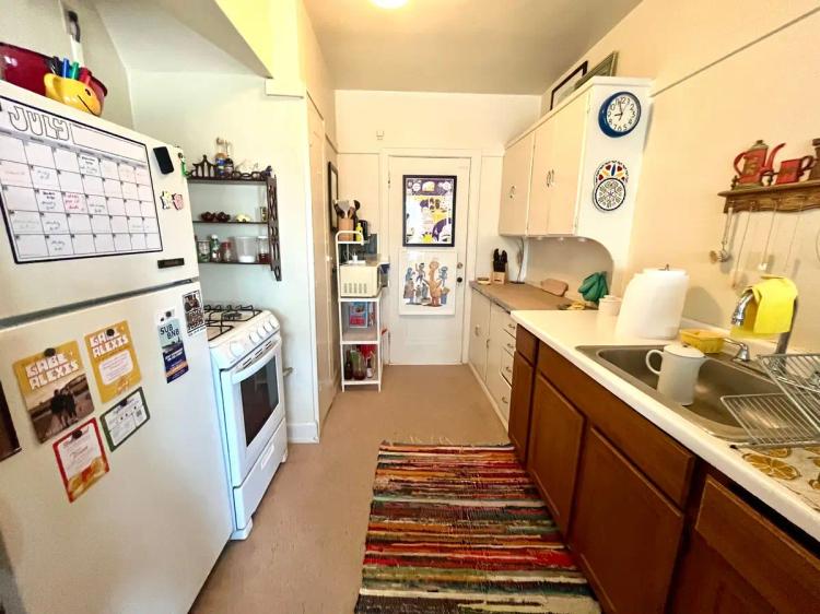 undefined apartments for rent - image - large (16).jpeg