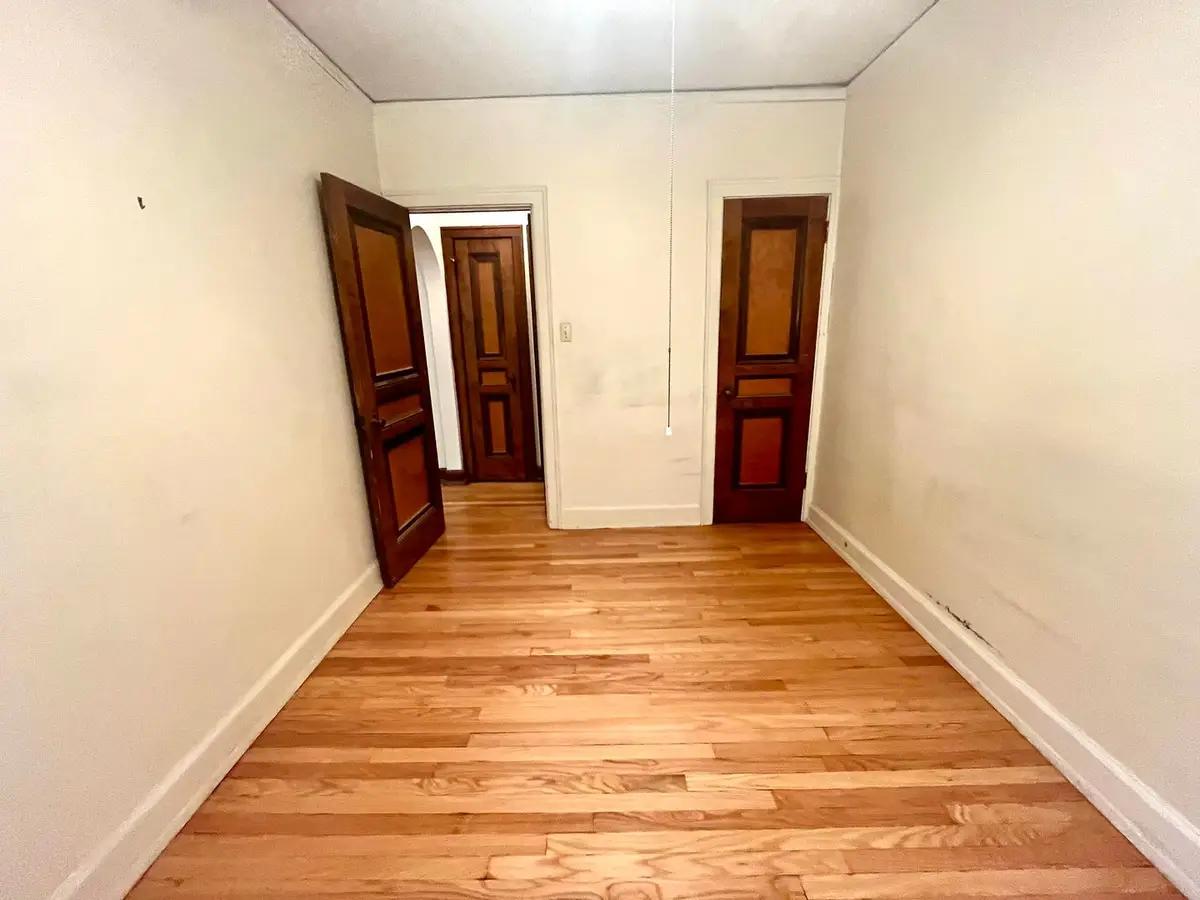undefined apartments for rent - image - large (4).jpeg - 0