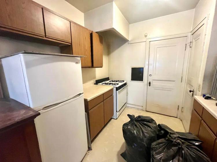 undefined apartments for rent - image - large (9).jpeg