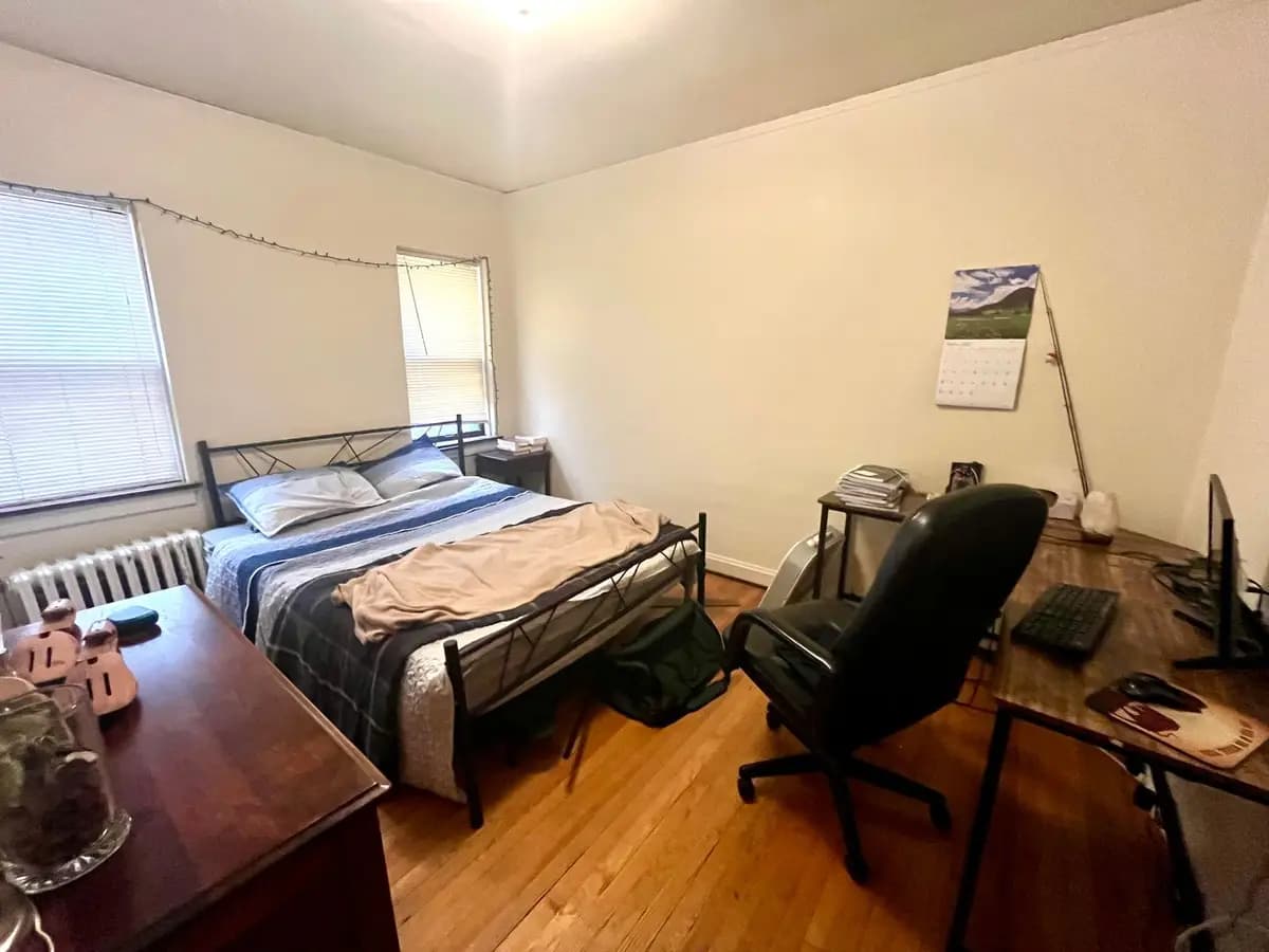 4474 N Oakland Ave - Apartment - 15