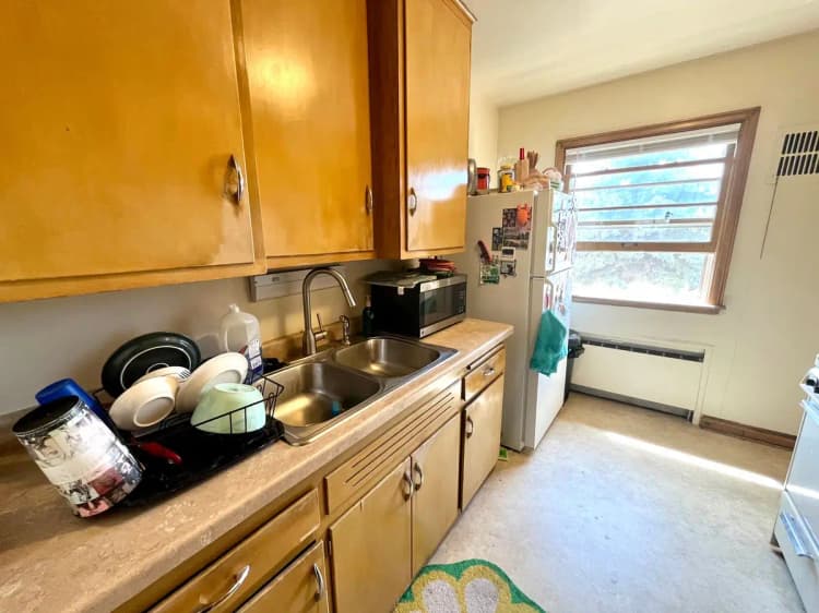 undefined apartments for rent - image - large (3).jpeg