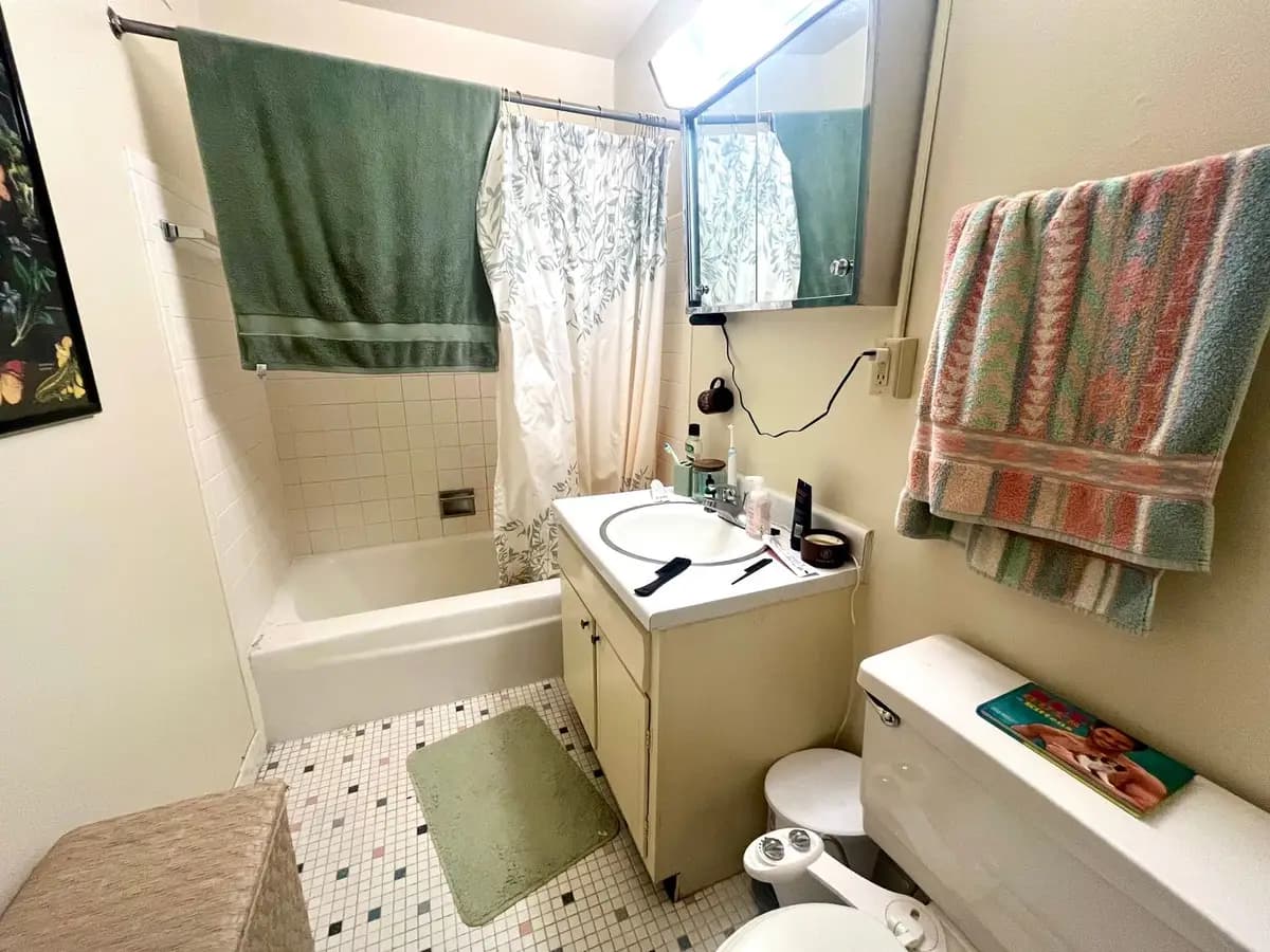 undefined apartments for rent - image - large (12).jpeg - 1