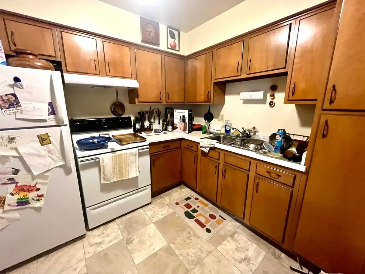 undefined apartments for rent - image - large (16).jpeg