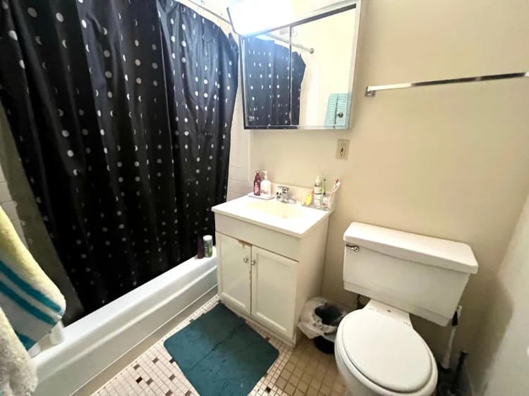 undefined apartments for rent - image - large (25).jpeg