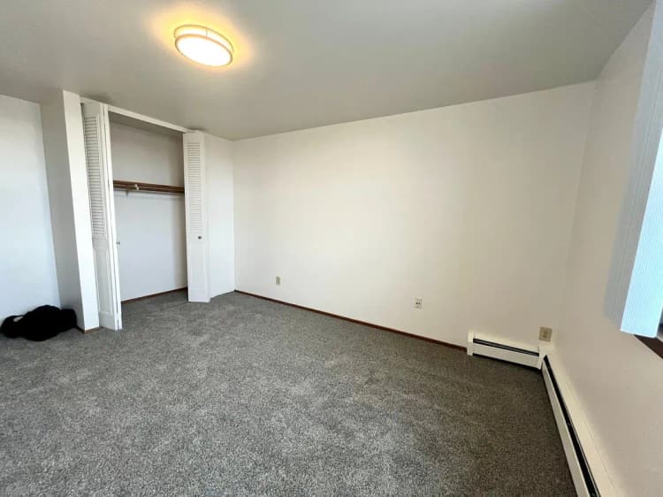 undefined apartments for rent - image - large (6).jpeg