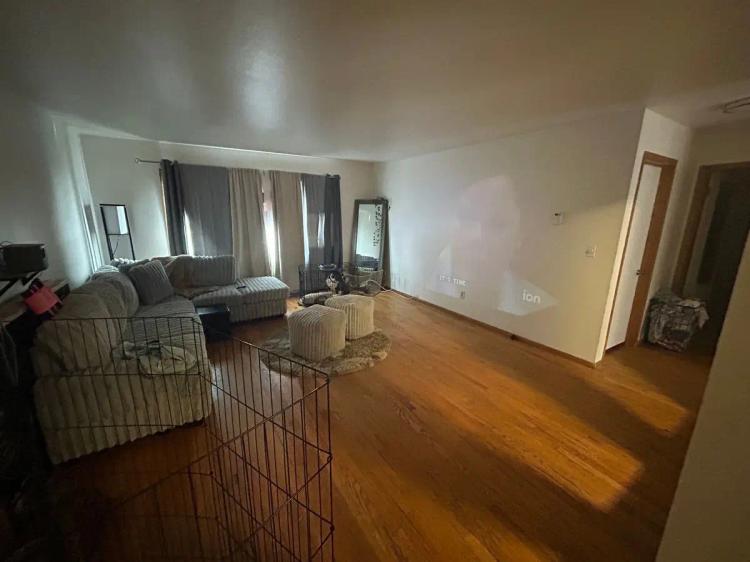undefined apartments for rent - image - large (40).jpeg