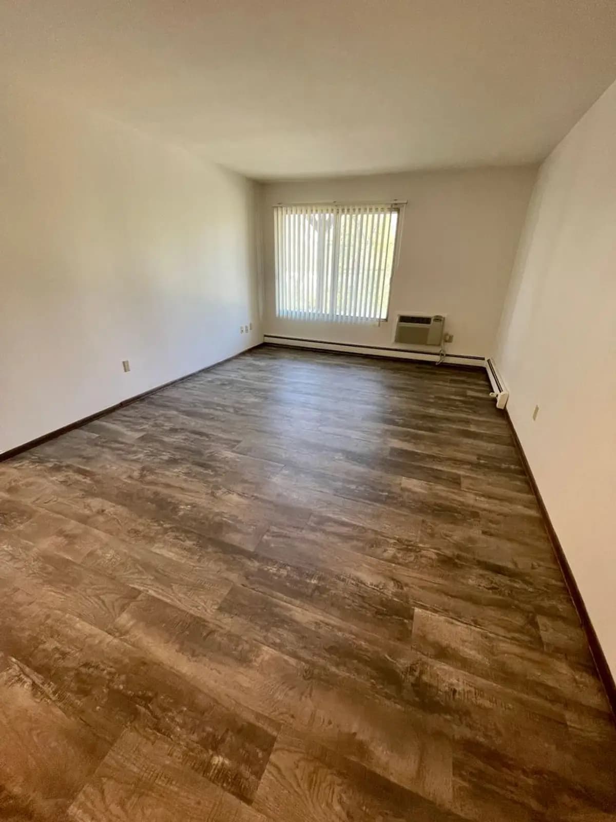 undefined apartments for rent - image - large (12).jpeg - 0