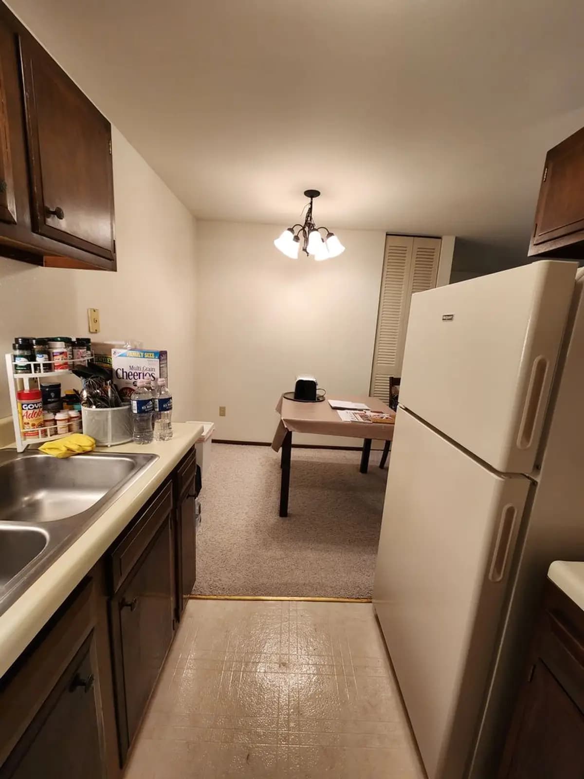 undefined apartments for rent - image - large (5).jpg - 1