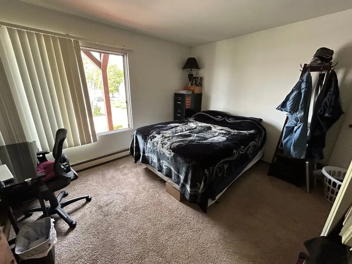 undefined apartments for rent - image - large (7).jpeg - 0